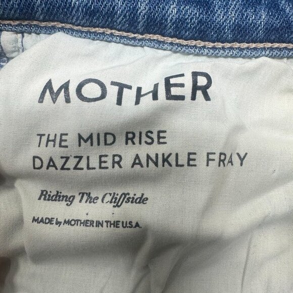 Mother Mid Rise Dazzler Ankle Fray Jeans Size 31 In Riding the Cliffside Wash - Picture 10 of 16